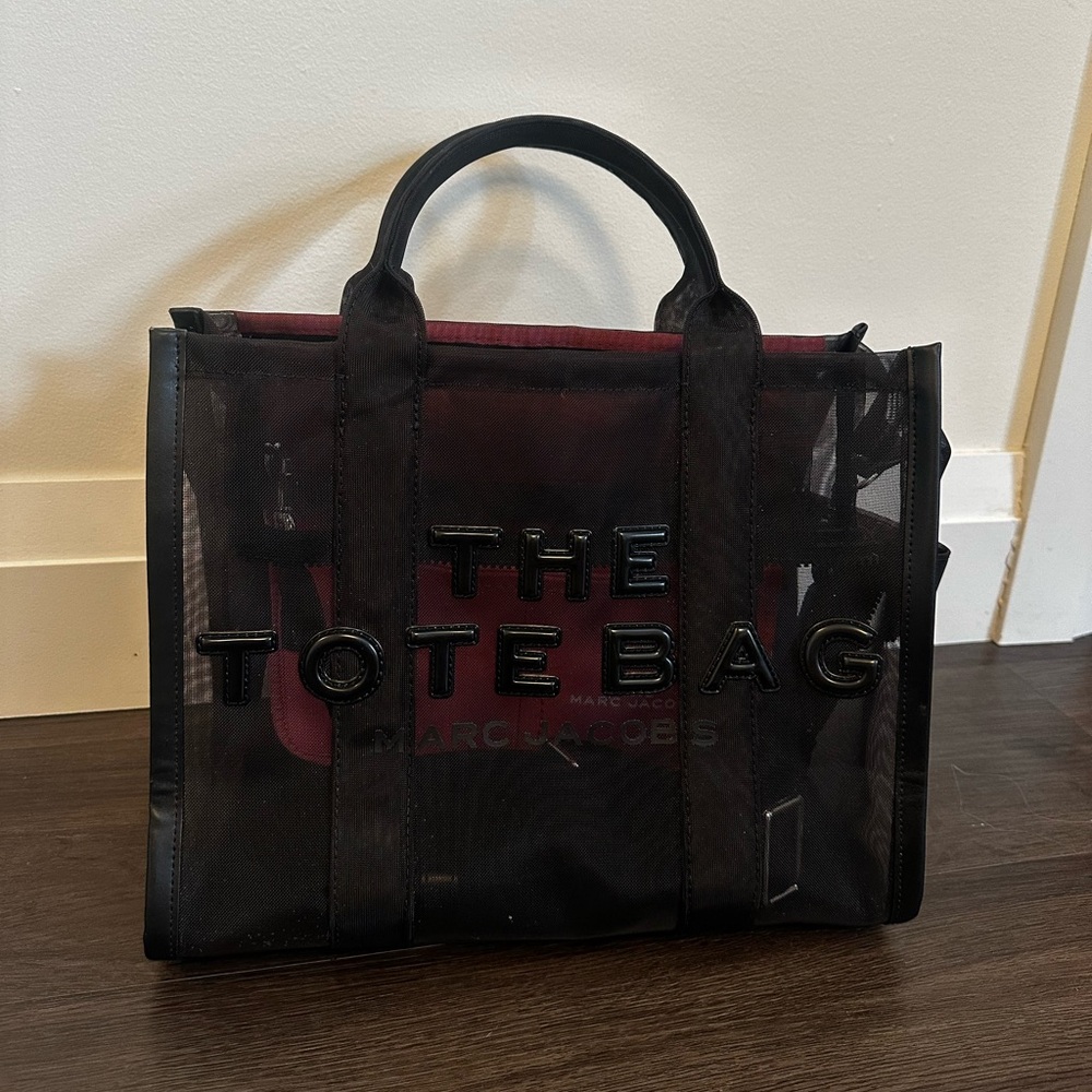 Marc Jacob’s The Tote Bag Medium Black Mesh